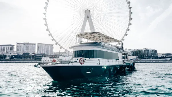 Apollo yacht charter in Dubai – photo 2
