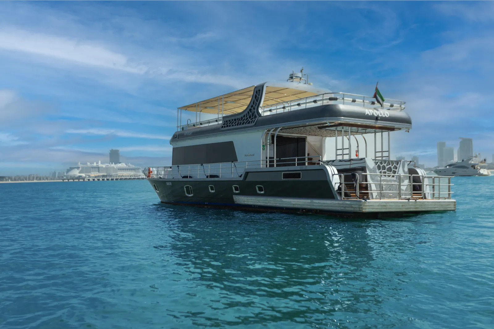 Apollo yacht charter in Dubai – photo 4
