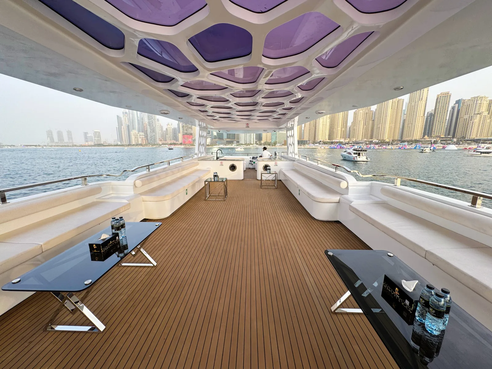 Arabian Pearl 101 yacht charter in Dubai – photo 8