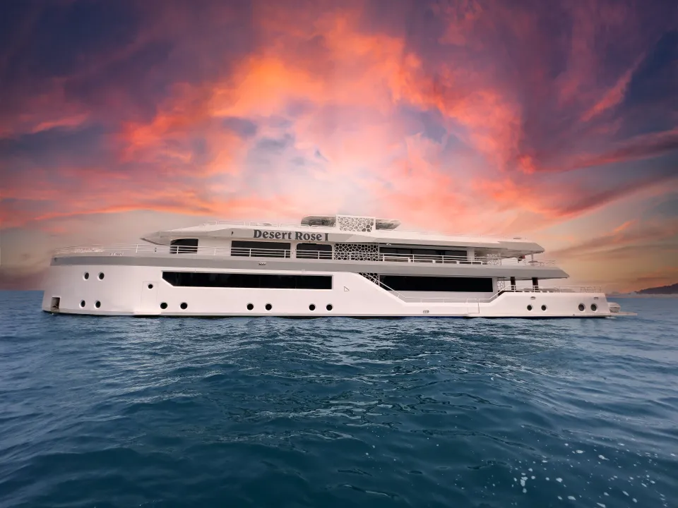 Desert Rose yacht charter in Dubai – photo 18