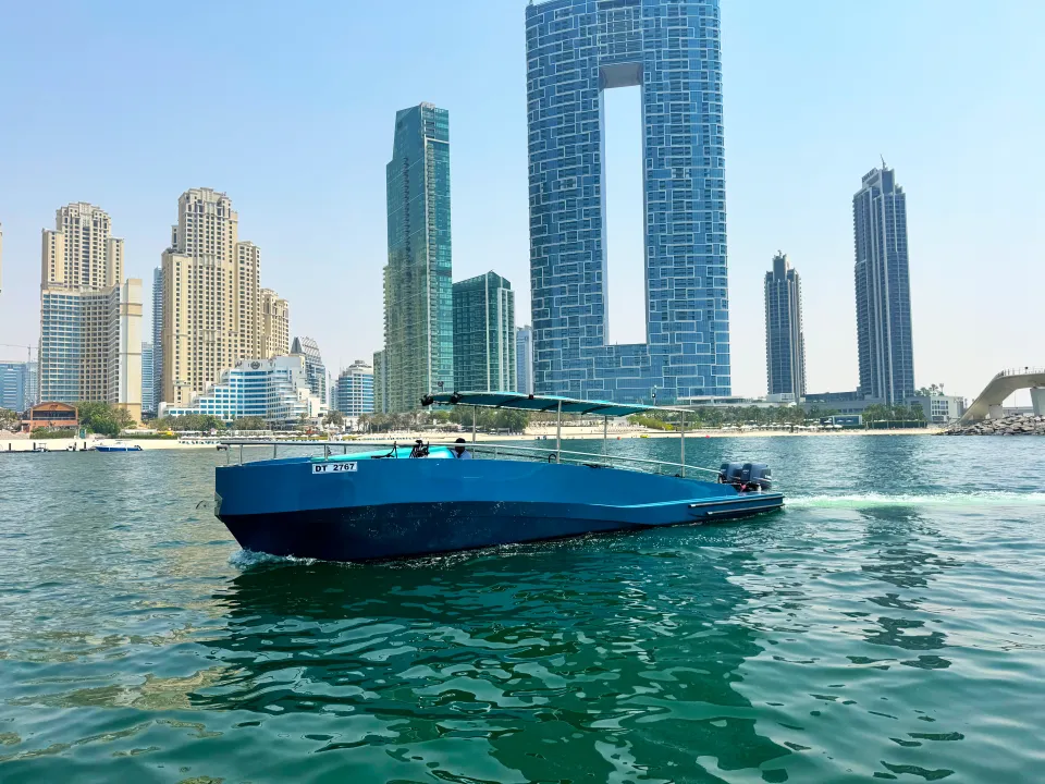 Europa yacht charter in Dubai – photo 9