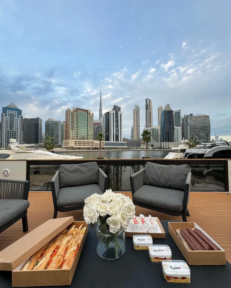 Into The Blue yacht charter in Dubai – photo 2