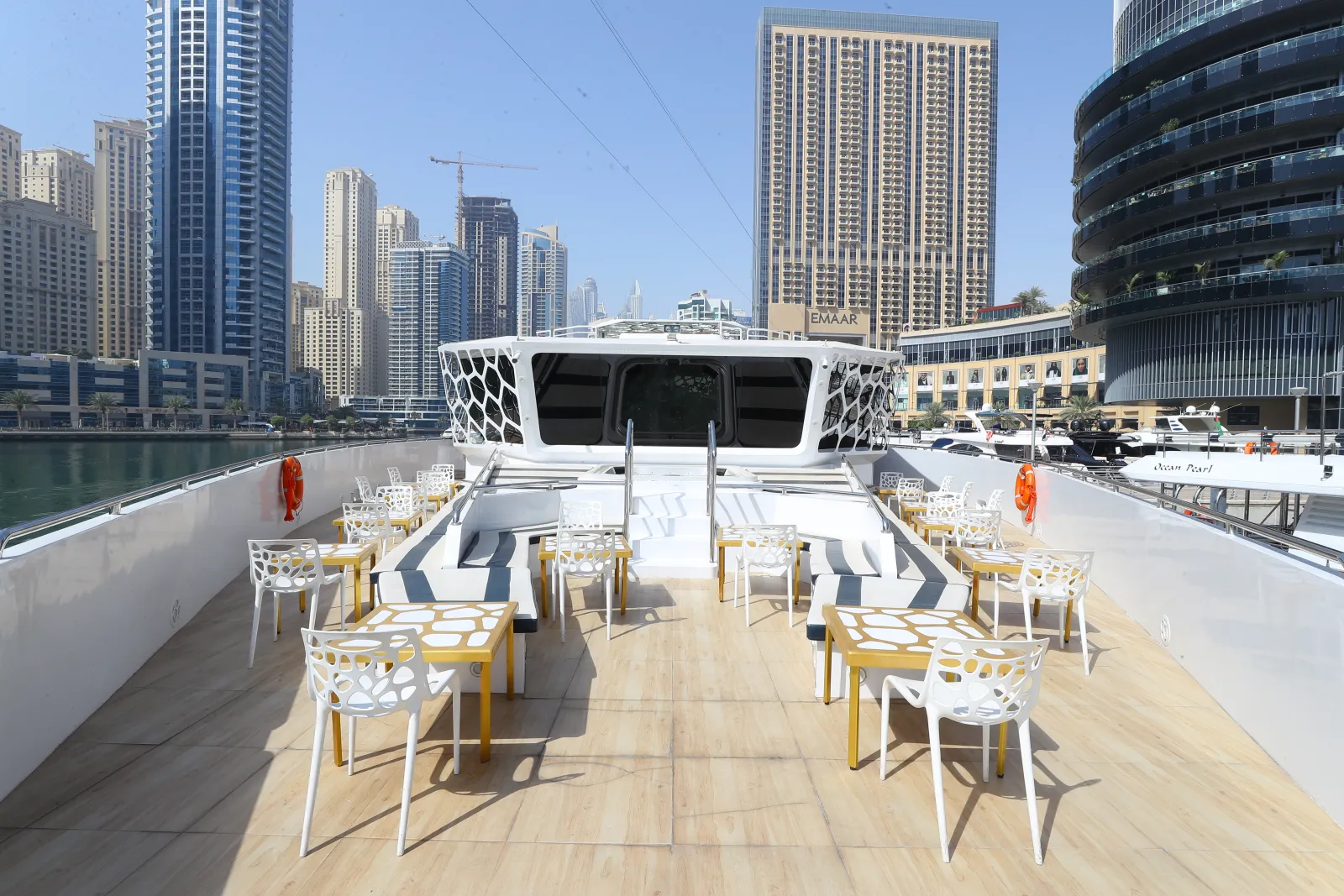 Lotus 240 yacht charter in Dubai – photo 9