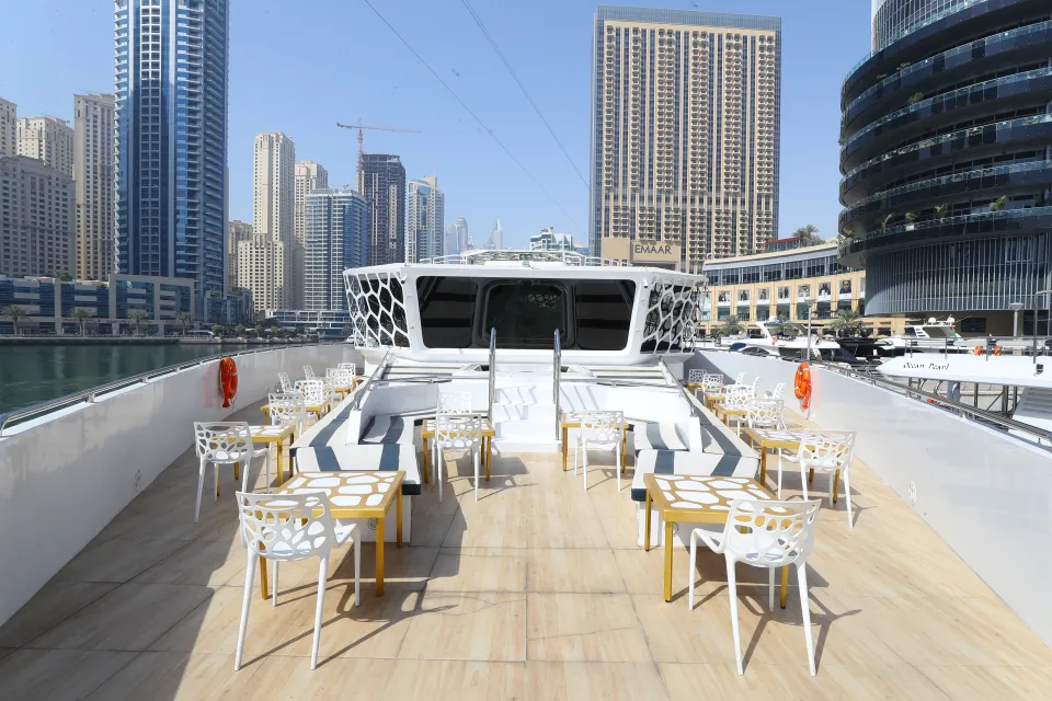 Lotus 240 yacht charter in Dubai – photo 9