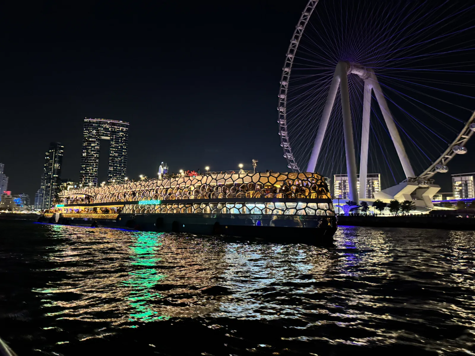 Lotus Royale yacht charter in Dubai – photo 13