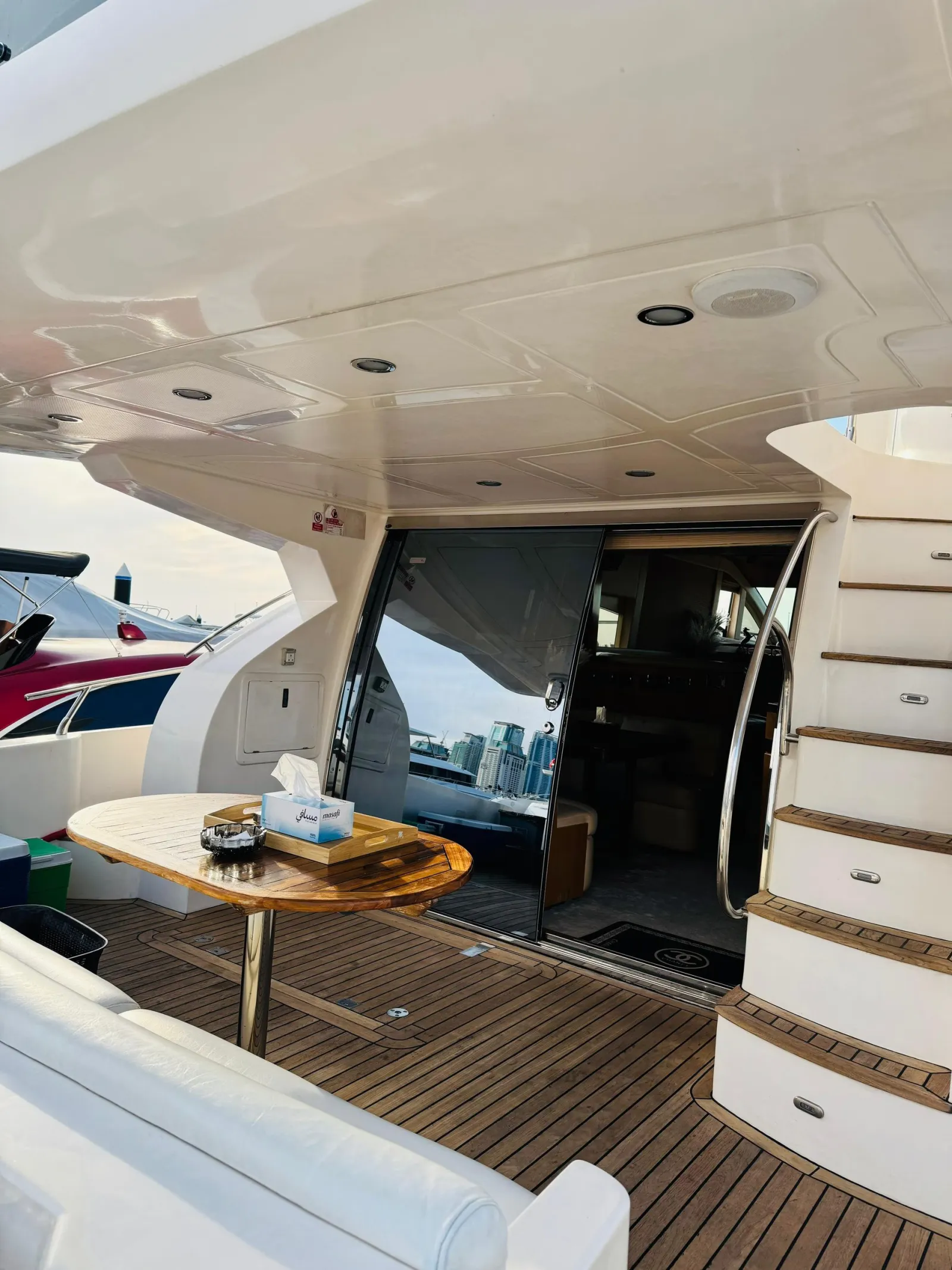Majesty 56 yacht charter in Dubai – photo 2