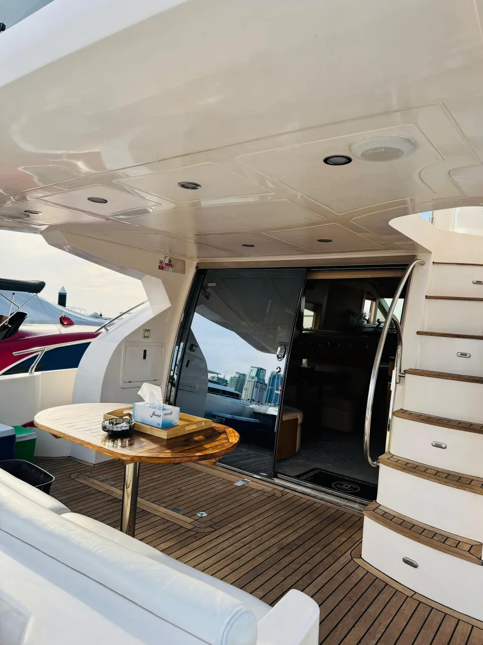 Majesty 56 yacht charter in Dubai – photo 2