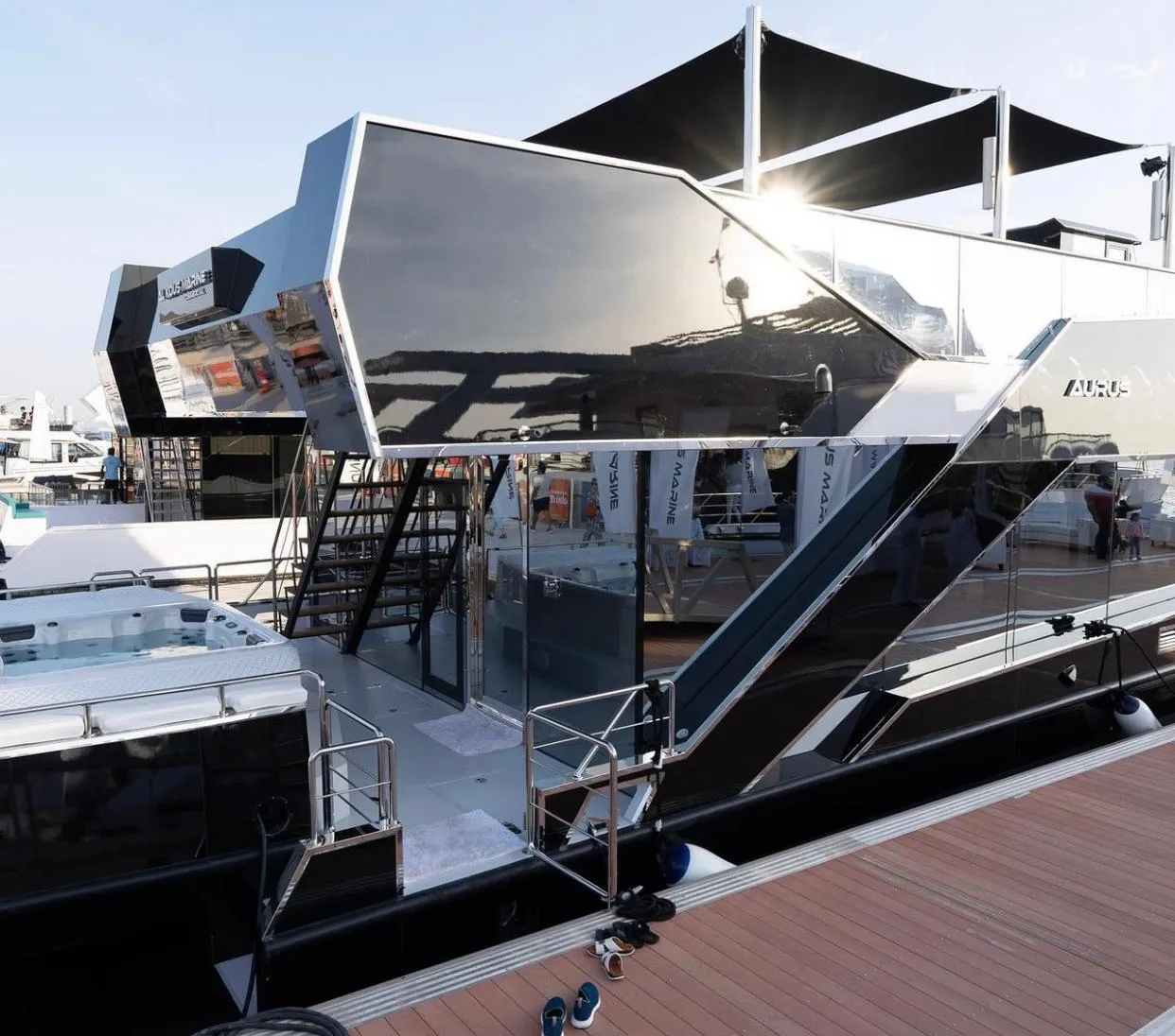 Marina Houseboat yacht charter in Dubai – photo 2