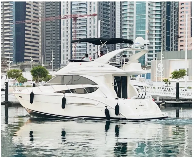 Meridian yacht charter in Dubai – photo 1