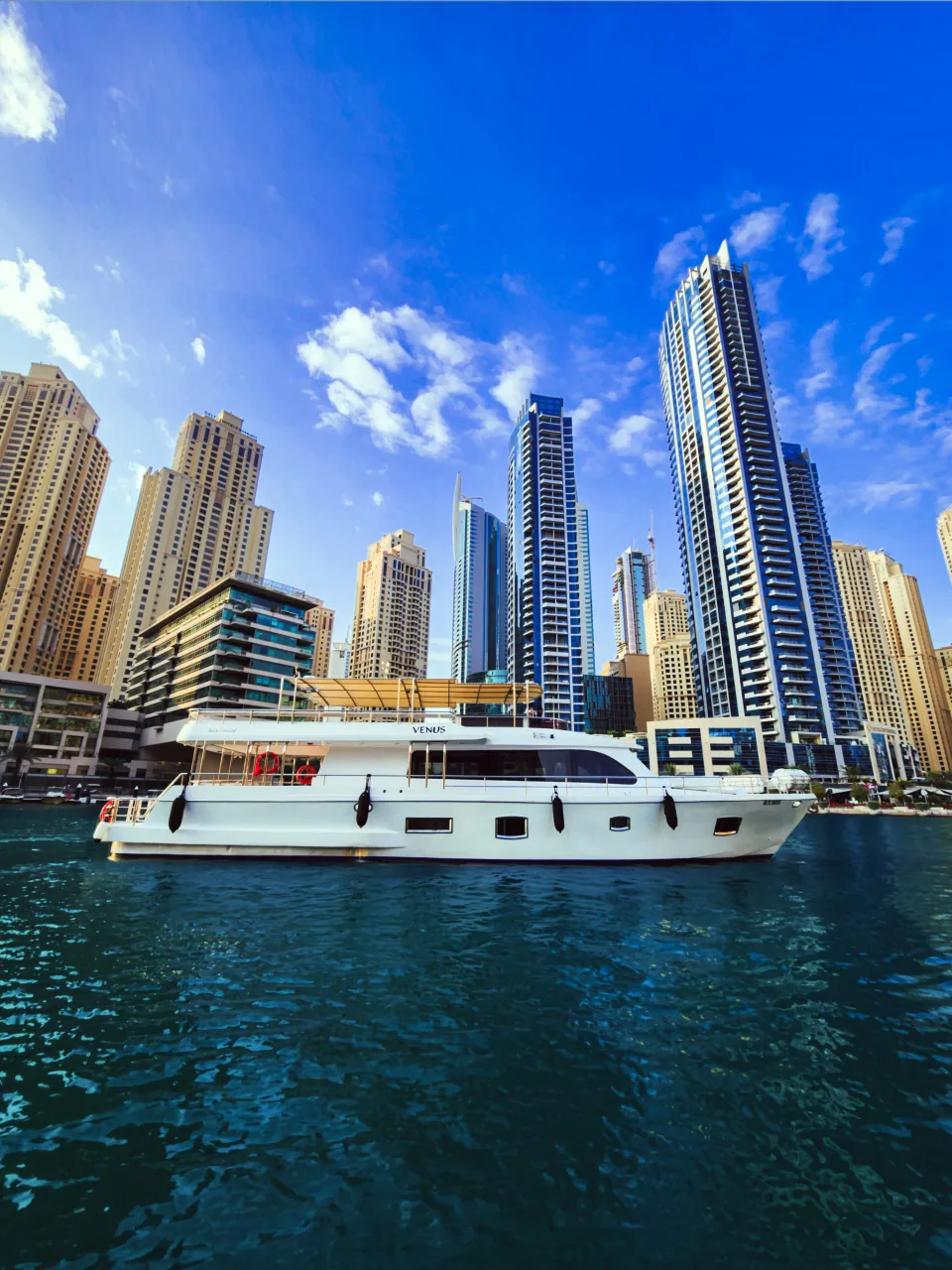 Venus 85 yacht charter in Dubai – photo 1